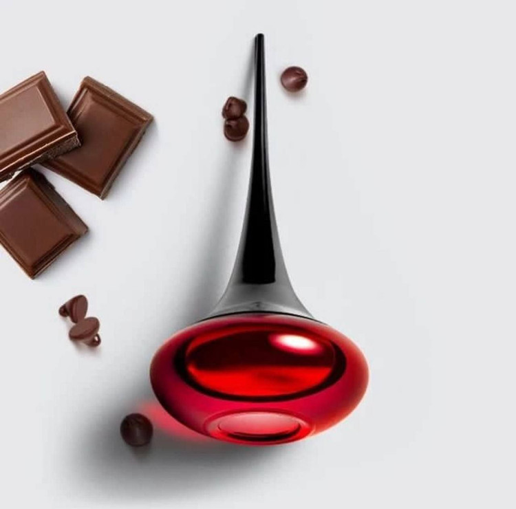 عطر زنانه پرطرفدار لاوپوشن