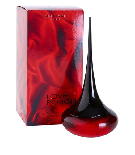 عطر زنانه پرطرفدار لاوپوشن